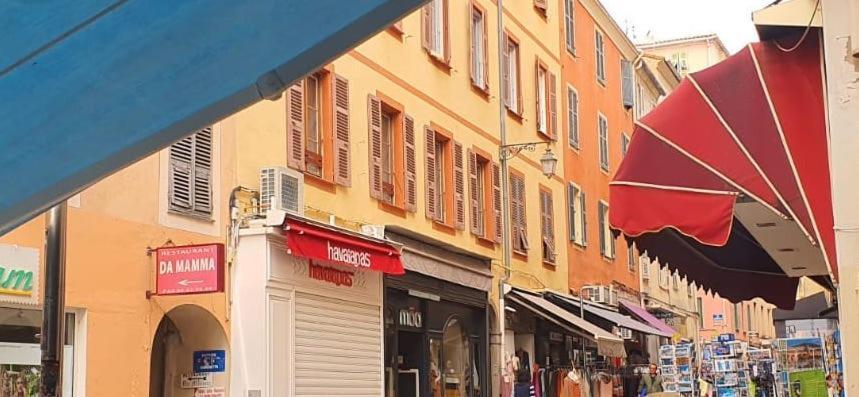 Grand Studio Rue Pietonne Ajaccio Ajaccio  Bagian luar foto